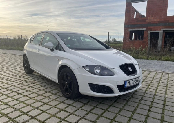 Seat Leon cena 19500 przebieg: 160000, rok produkcji 2011 z Września małe 56